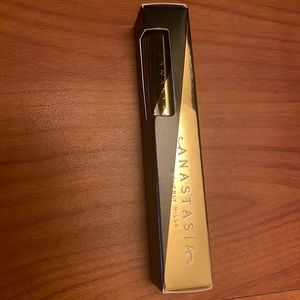 Anastasia dip brow gel
